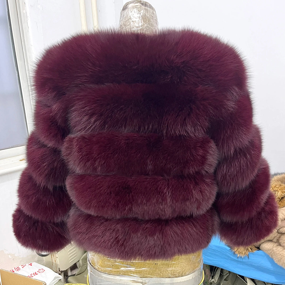 Real Fur Coat Women's Winter Warm Natural Fox Fur Coat High Quality LAN Fox Luxury Fashion 50cm Short Jacket Wholesale Hot 2023